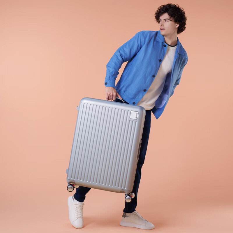 AMERICAN TOURISTER 20-Inch Shock-Absorbing Trolley Suitcase