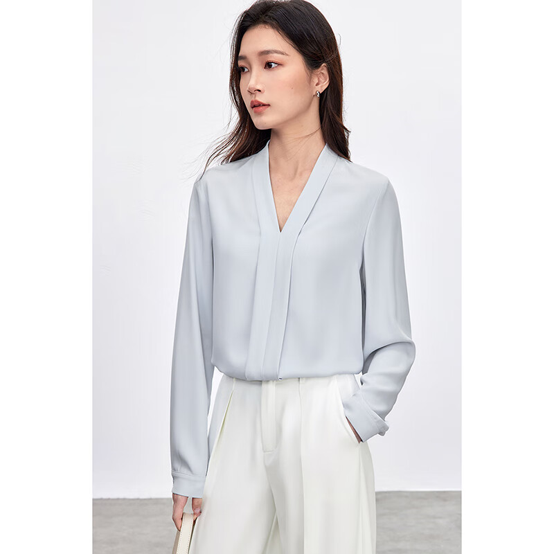 Sentubila Women's White V-Neck Chiffon Blouse