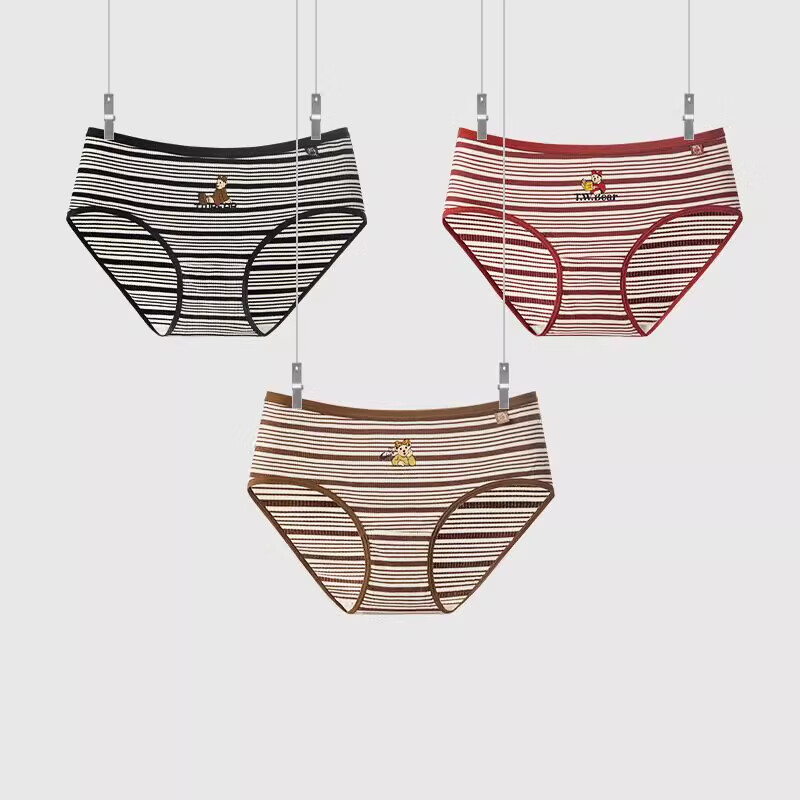 Teenie Weenie Striped Triangle Shorts