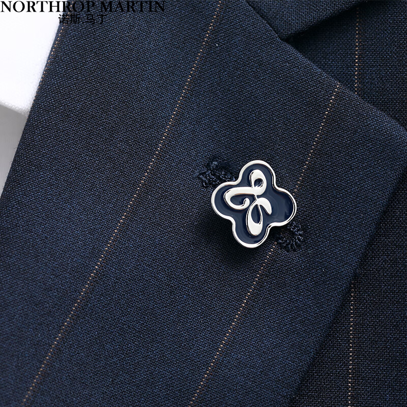 Northrop Martin Silk Tie - Hand-Tied Formal Necktie Brooch