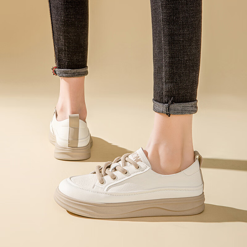 RED DRAGONFLY Women's Retro White Sneakers