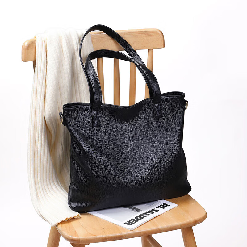 YUYULA Women's Light Luxury Sling Bag