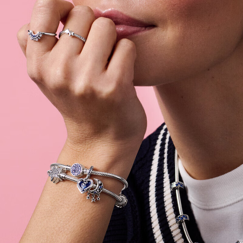Pandora Dreamer Bracelet Set - Blue Hot Air Balloon Symbolizing Freedom