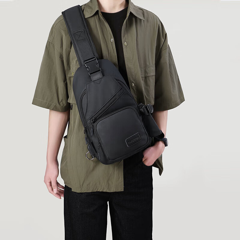 Viney Men's Crossbody Bag - Black