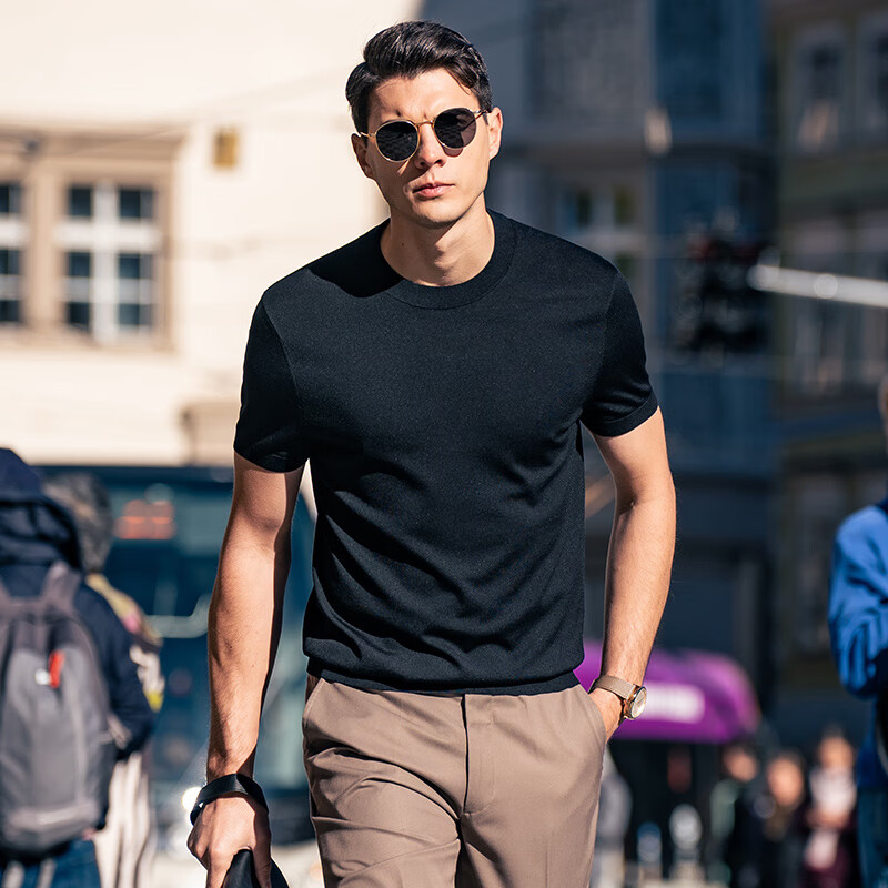 Mr.Bu Cool-Feeling Solid T-Shirt