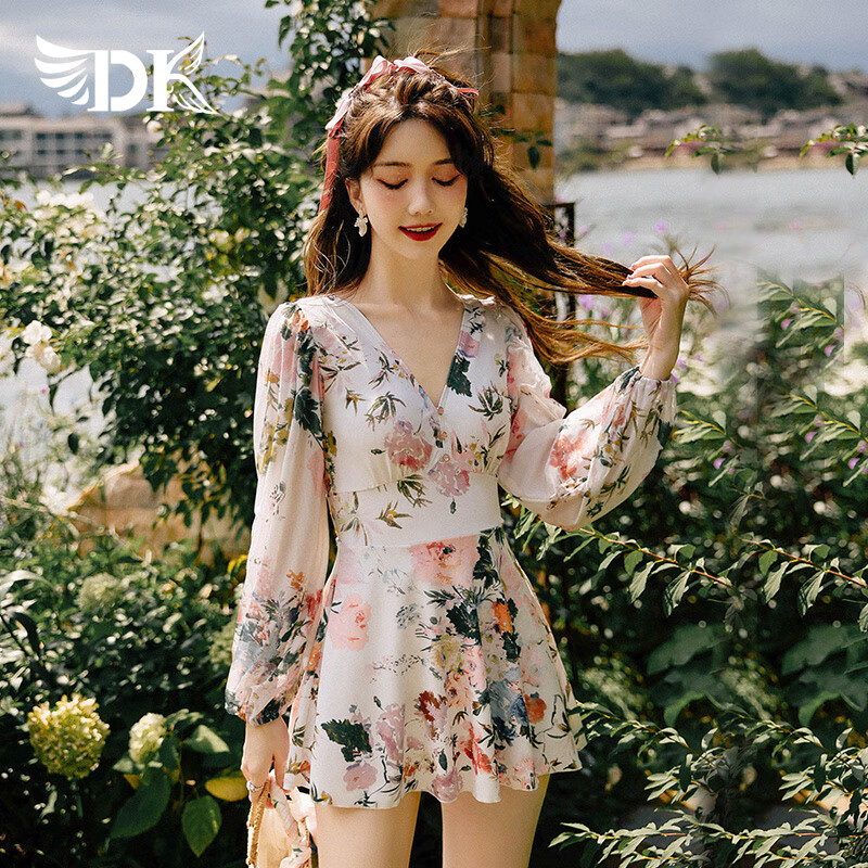 DK Long-Sleeve Swimsuit 2026 New Style Women's