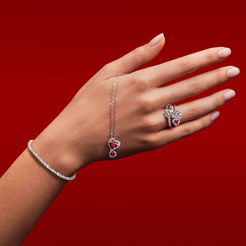PANDORA Heart-Shaped Red Shiny Necklace