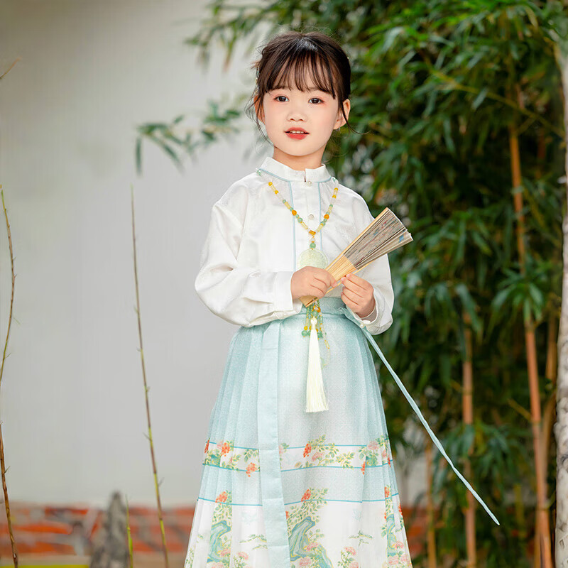 Menghu Girls' Hanfu