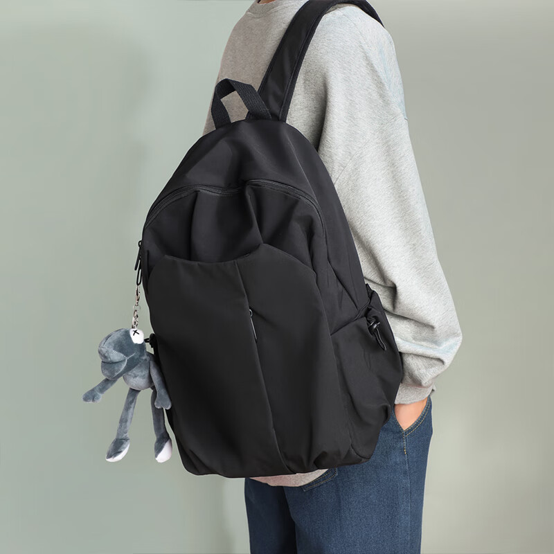Viney Travel Backpack for Men and Women