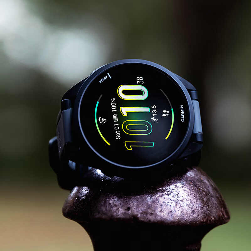GARMIN Forerunner 165 Smart Sports Watch