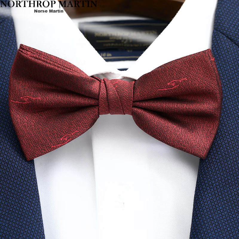 NORTHROP MARTIN Red Silk Wedding Bow Tie