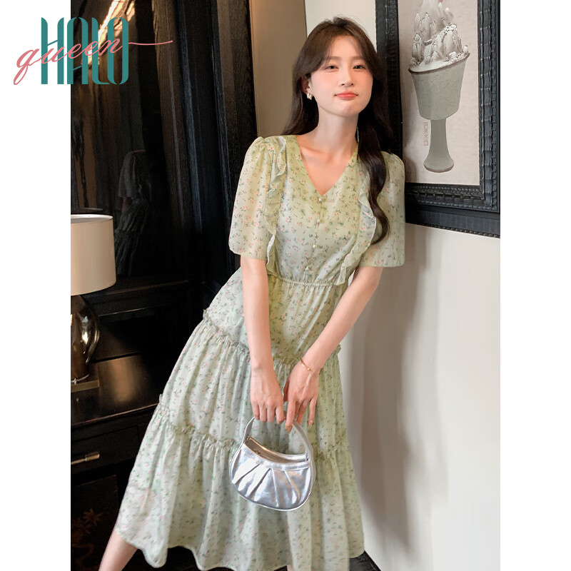 Halo Queen V-Neck Dress