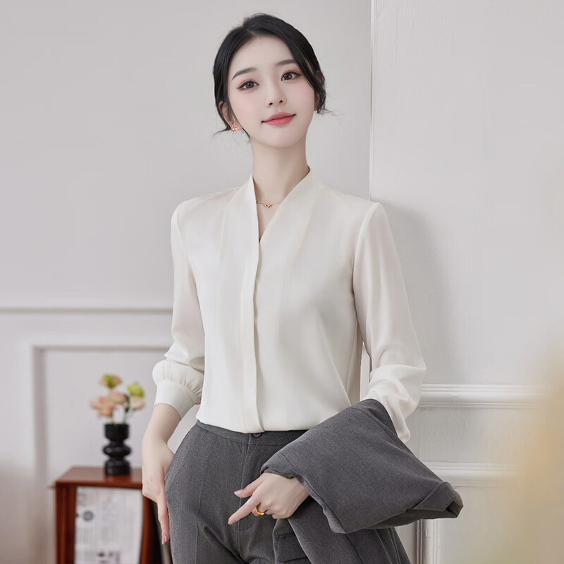 TELUOMAN White Long-Sleeve Blouse