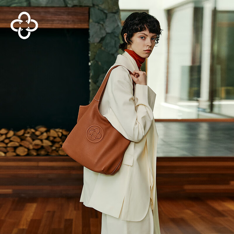 CASSILE Women's Luxury Deer Leather Sling Bag