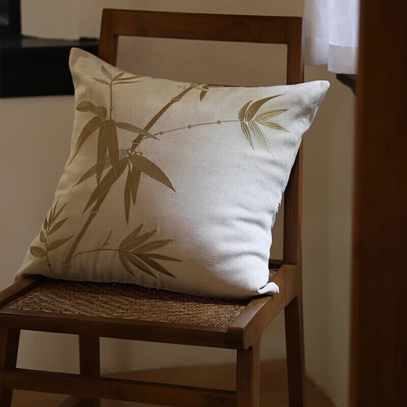 Rinoart Jinnu Chinese Heavy Embroidery Sofa Cushion