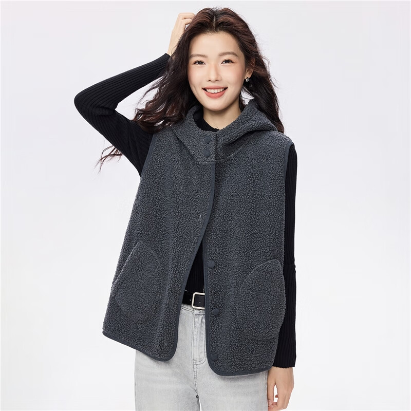 Giordano Women's Plush Hooded Vest Jacket