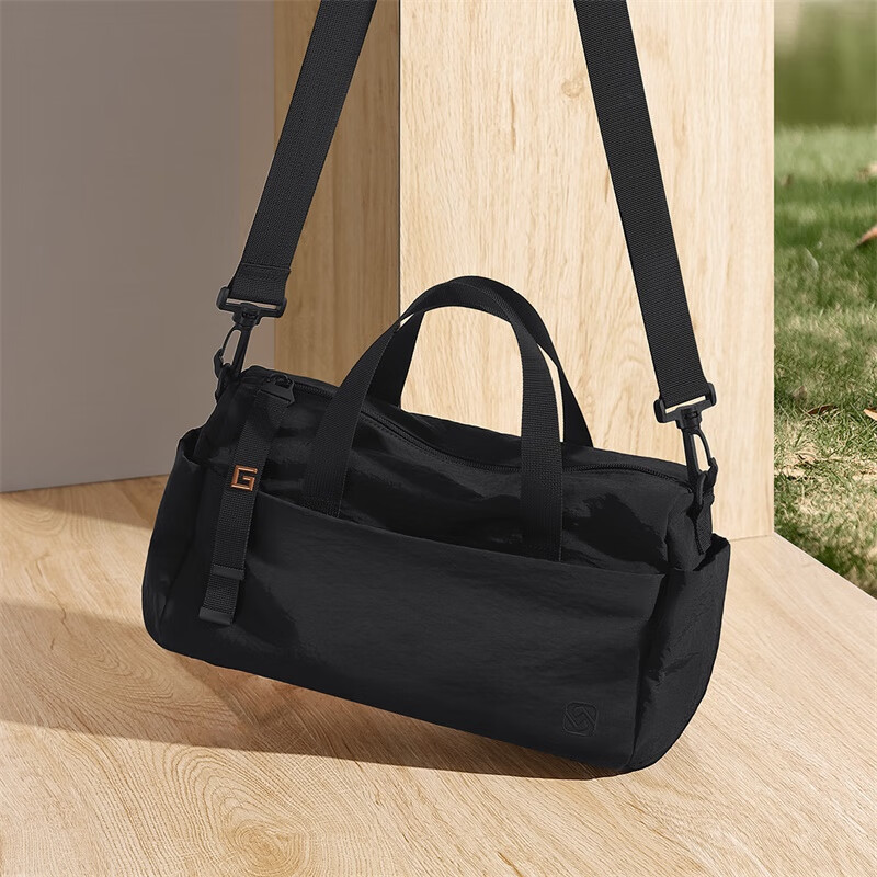 Classic GOLF Shoulder Bag for Men