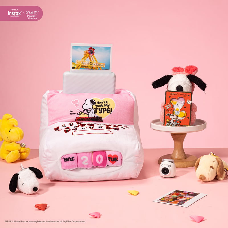INSTAX Fujifilm instax Snoopy 75th Anniversary Heart-Shaped Photo Paper