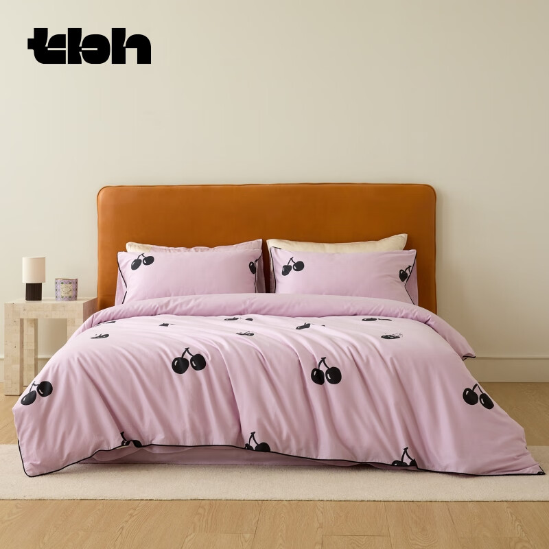 TBH Cherry Bomb Cotton Twill Bedding Set