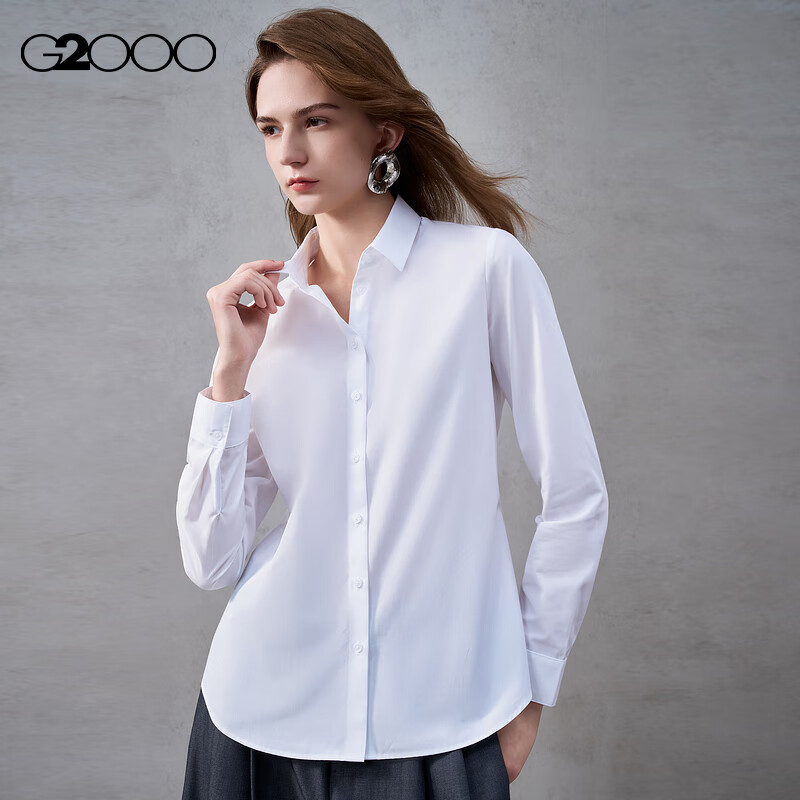 G2000 Women's Commuter Long Sleeve Shirt with Tie