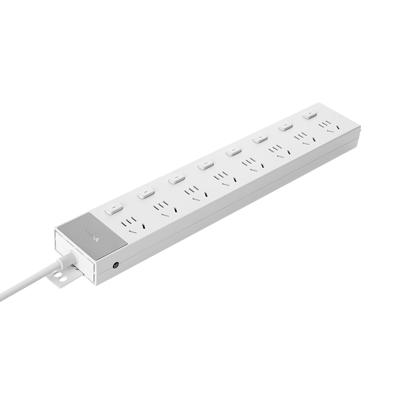 BULL PDU Gaming Power Strip - 8 Outlet Overload Protection