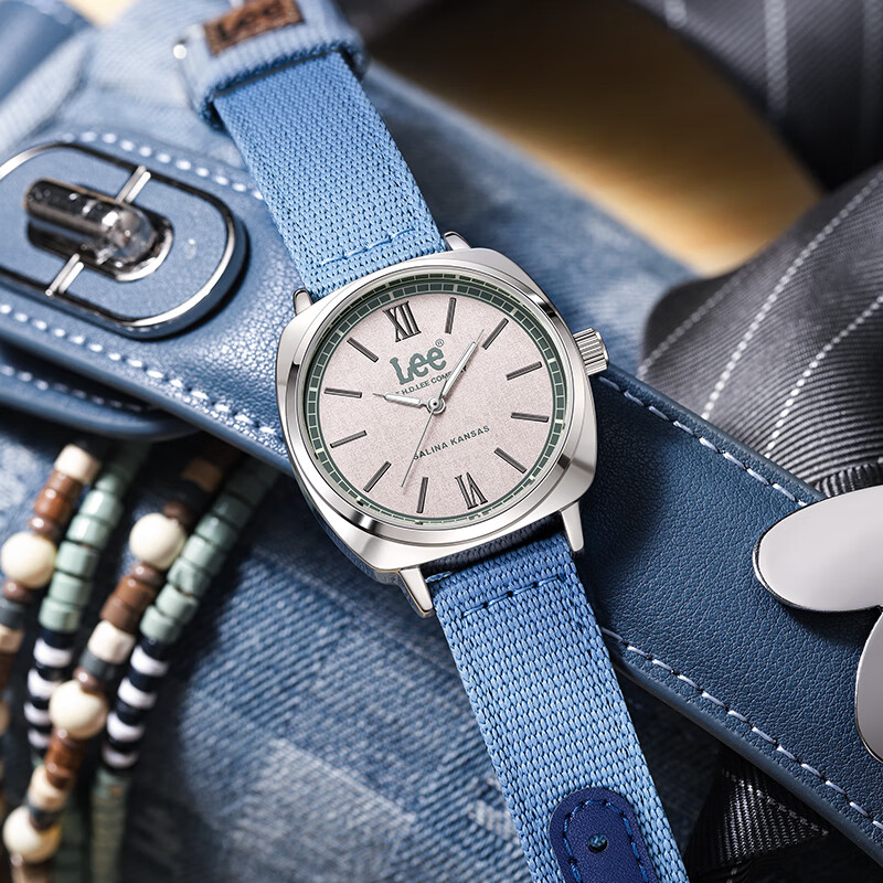 Lee Luminous Quartz Watch for Students
