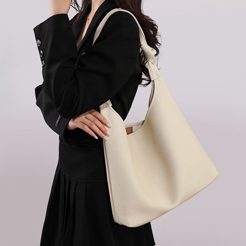 Aiqinghai Handbag - Sophisticated Women's Tote