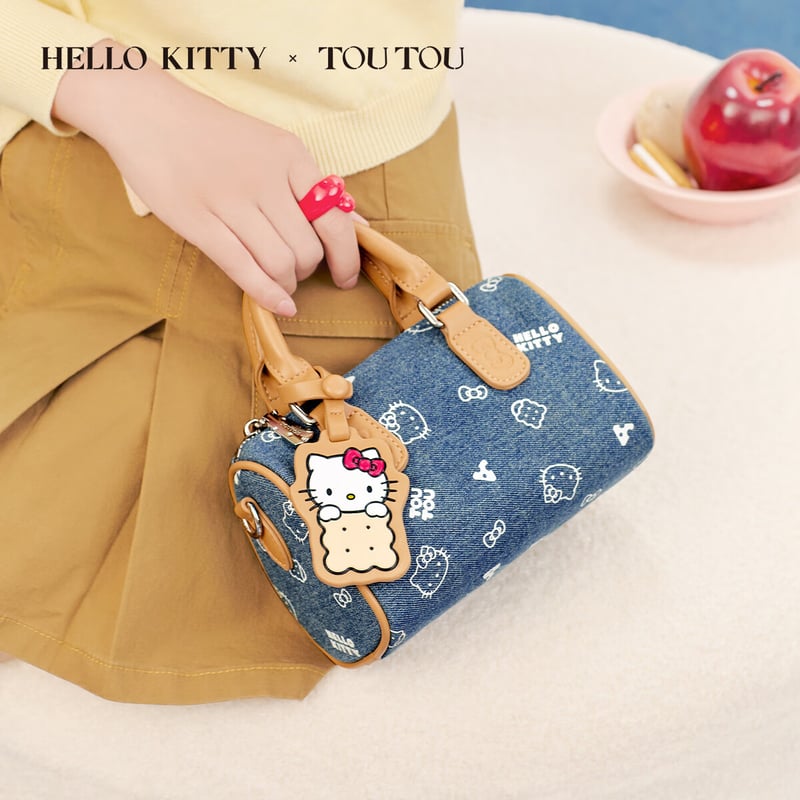 Toutou 2025 Sanrio Hello Kitty Denim Bowling Bag