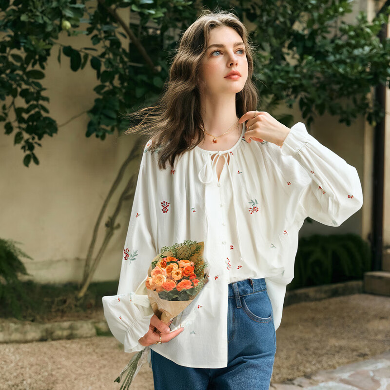 Olrain Embroidered Blouse