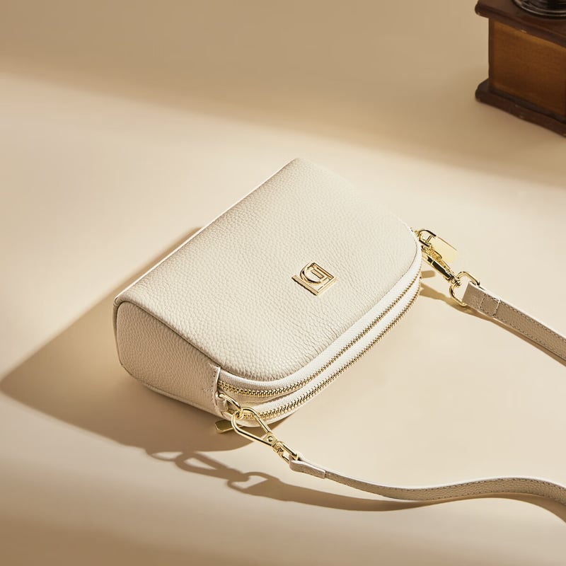 FOXER Women's Single Shoulder Bag