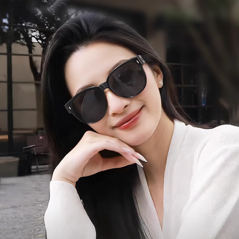 PEAK Clip-On Polarized Sunglasses for Nearsighted Glasses