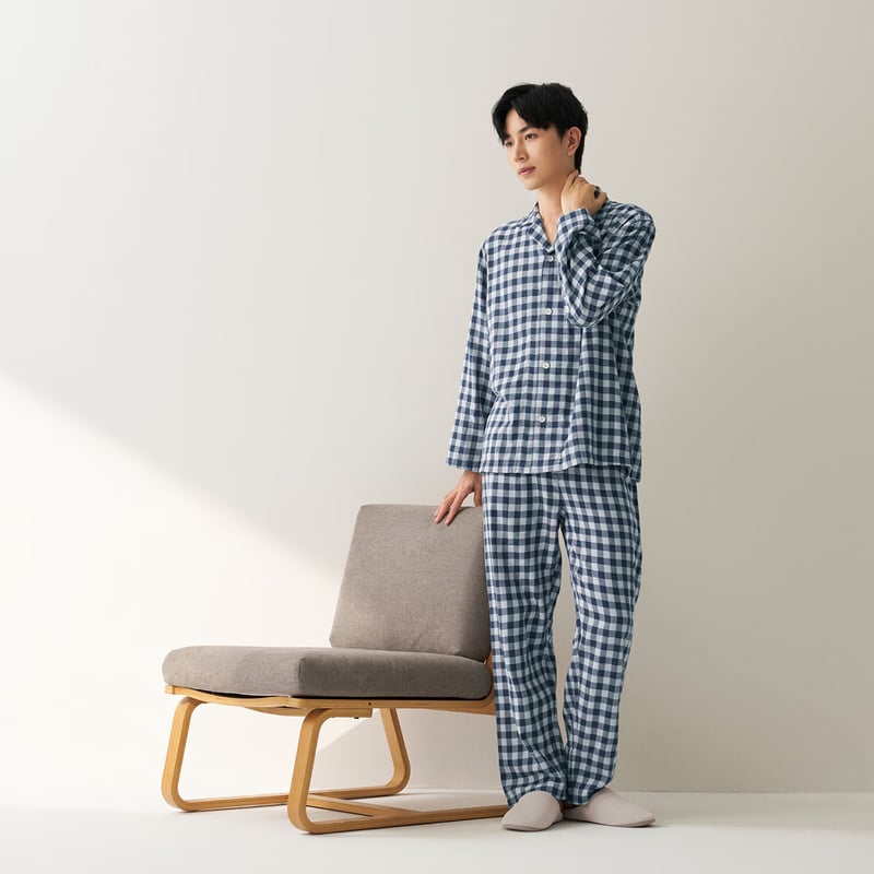 MUJI Men's Seamless Double-Layer Gauze Pajamas