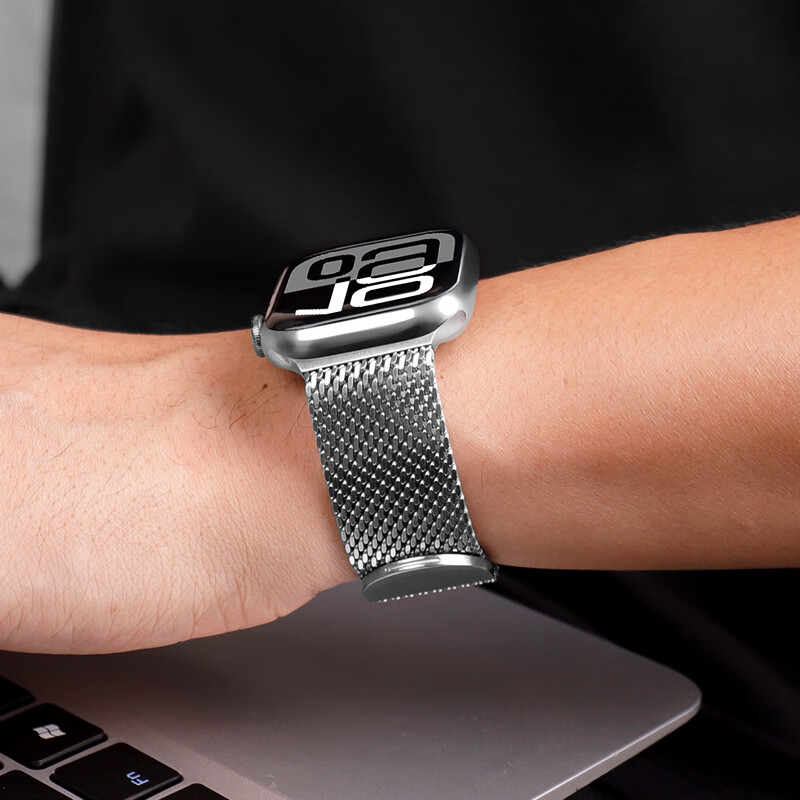 MSSM Apple Watch Milanese Metal Band - Black