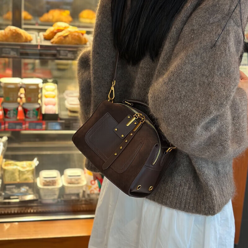 YUYULA Women's Cowhide Pillow Shoulder Bag