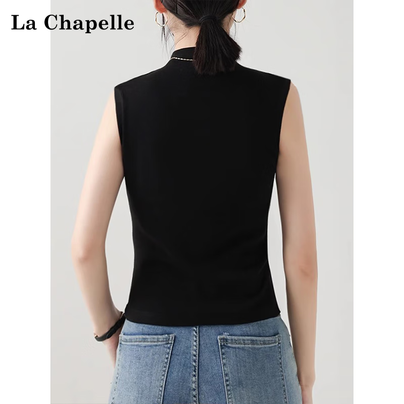 La Chapelle Women's Sleeveless Turtleneck Top