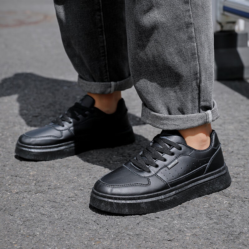 Warrior Men's Casual Sneakers