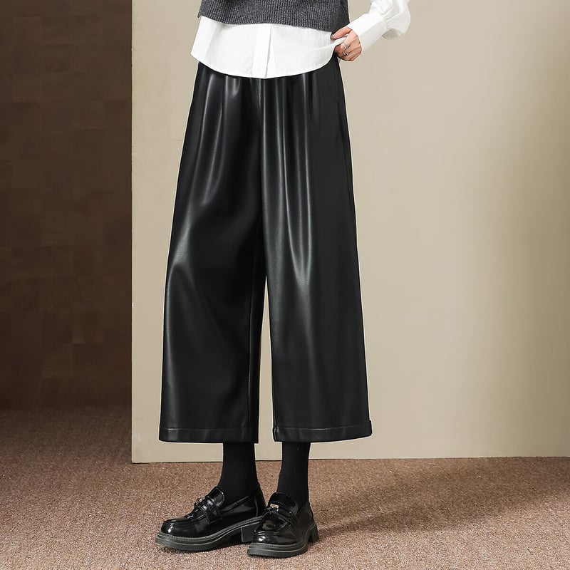 Demana Glossy PU Elastic High-Waist Cropped Pants