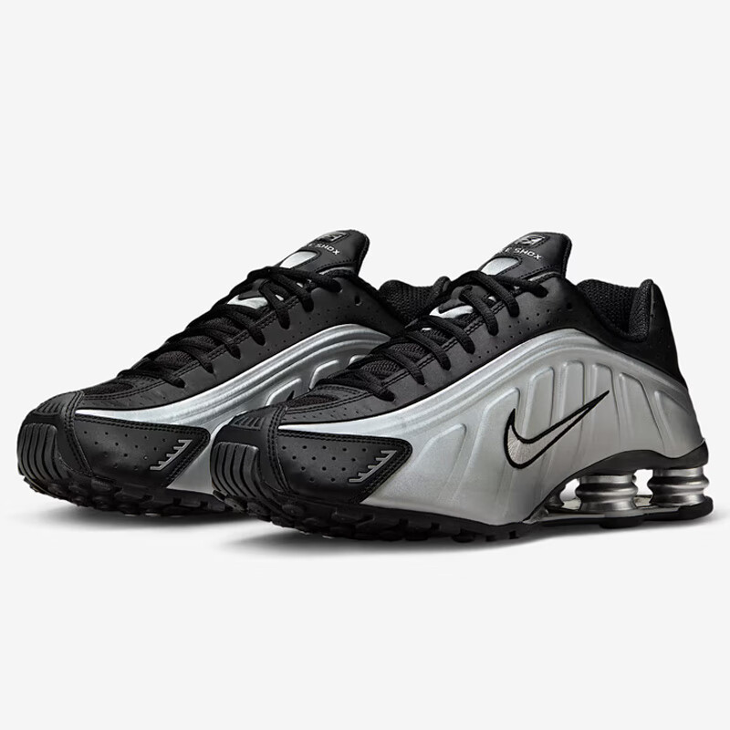 NIKE Men's Casual SHOX R4 Sneakers
