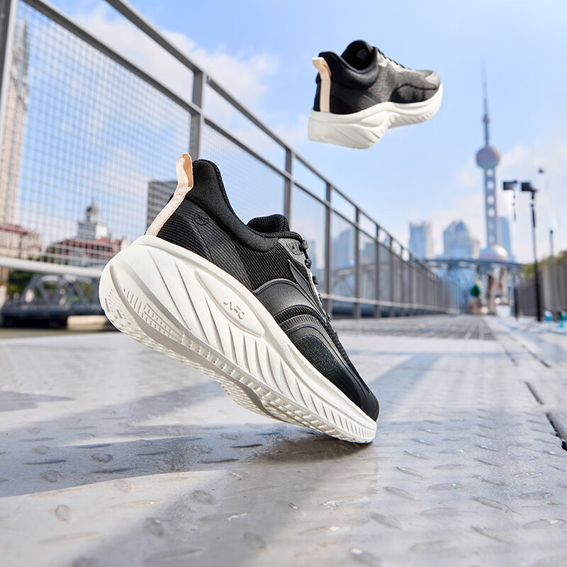 361° Women's Breathable Running Shoes for Autumn/Winter_1