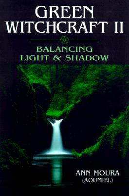 Green witchcraft:balancing light and shadow_0