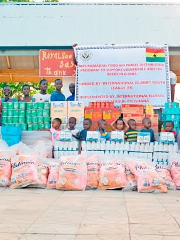 Ramadanvoedselpakketten voor gezinnen in Ghana