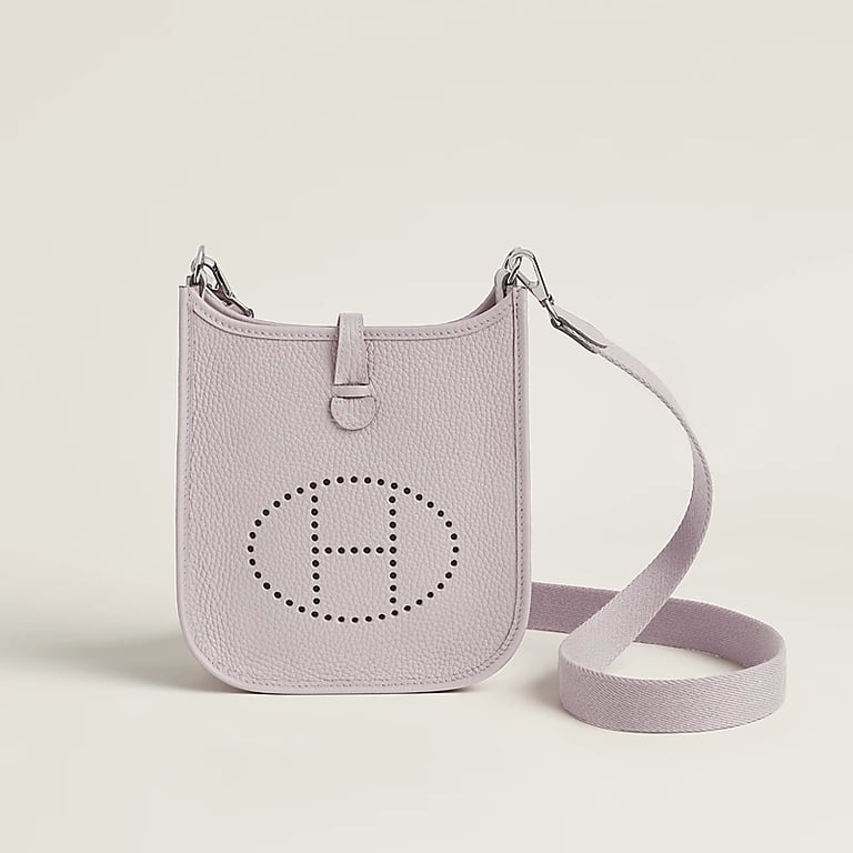 再入荷通知の対象例として表示されたエルメス Evelyne 16 の商品画像