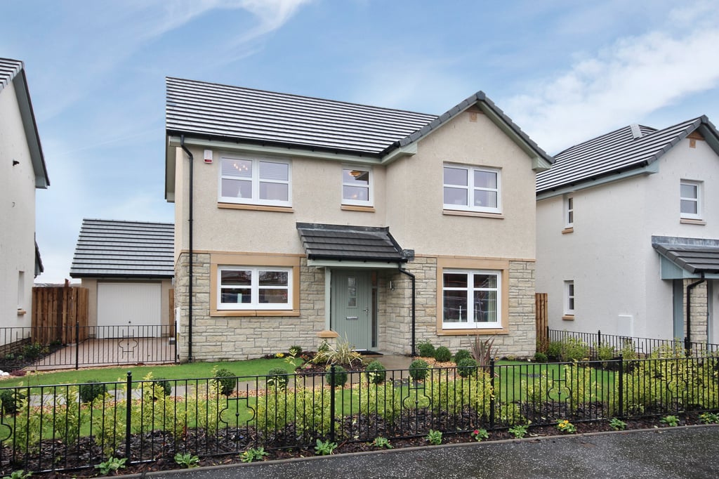 Property PR photography, CALA Homes Award-winning development Calderwood village sells out