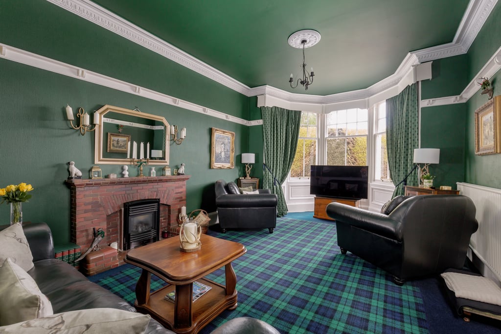 Scottish PR agency photography showcases once in a generation Edinburgh villa with sweeping garden