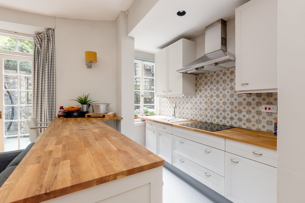 PR Scotland photography features kitchen of city centre Georgian garden flat