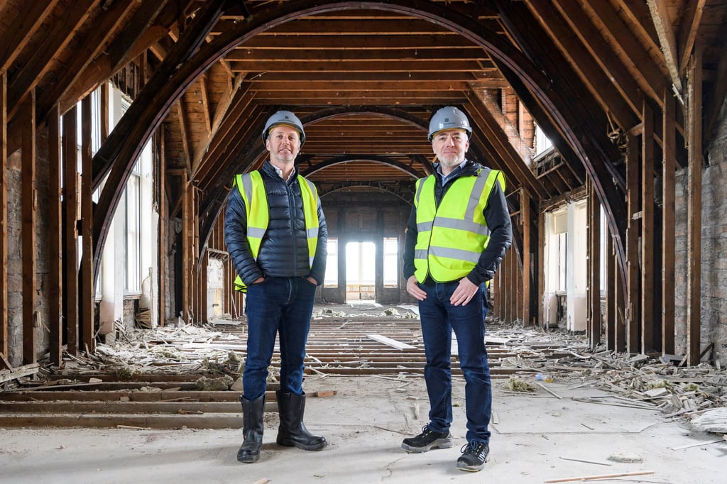 Homebuilders Square and Crescent partner up with property Scottish PR experts Makeover for a genuine icon of Scottish heritage proves a major hit across news and social media showcased by digital PR experts
