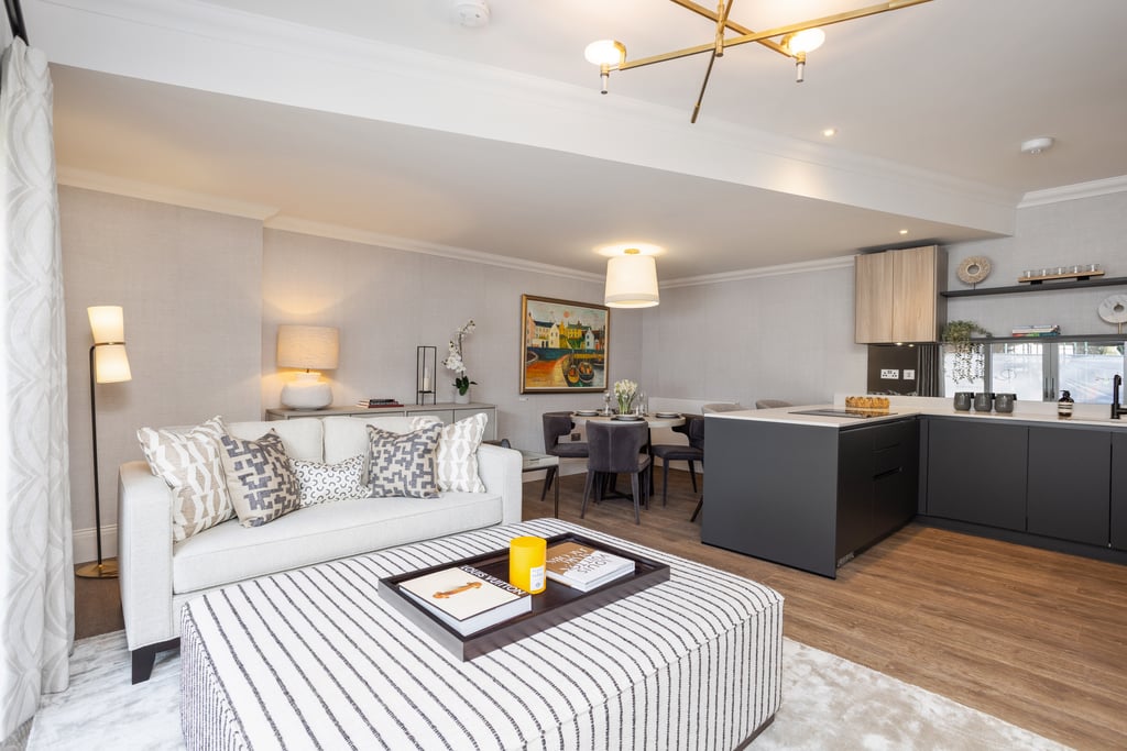 First homes released at landmark Edinburgh development | Phase one at Royal Meadows sees 22 homes come to market | Image showcased by Edinburgh PR