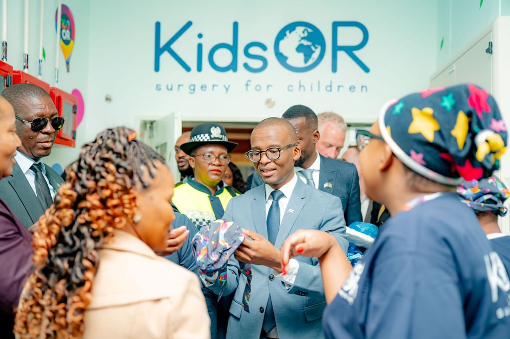 Botswana's VP, Nbada Nkosinathi Gaolathe at the opening of the new operating room, as showcased by Charity PR.