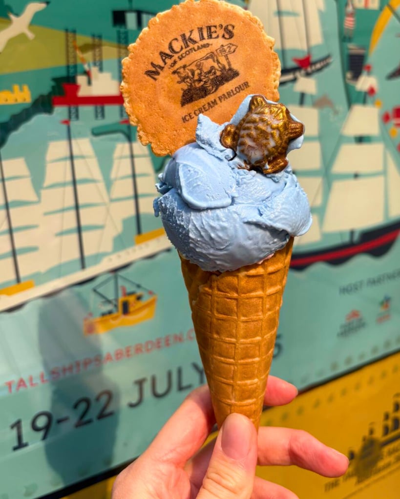 Food and Drink PR photography shwcases Mackie's Blue Raspberry & Chocolate Turtles Flavour ice cream