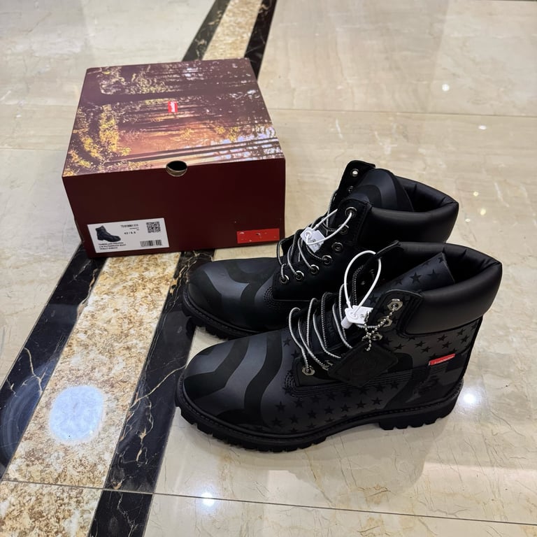 Supreme x Timberland 6-Inch Premium Boot Stars and Stripes Black - 3